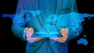 Recent Trends Of Knowledge Extraction And Decision-Making Process Using Web Mining